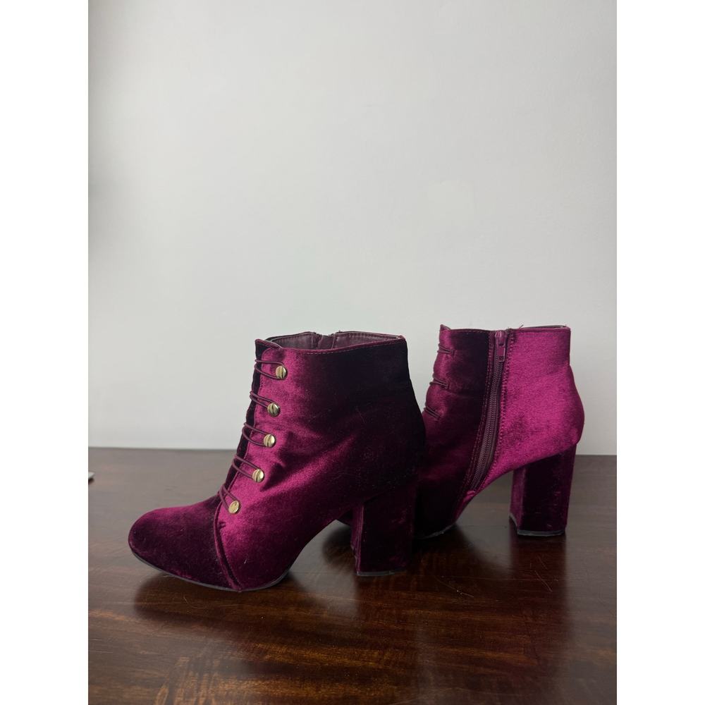 JustFab High Heel Boots, Magenta, Velvet Size US 8.5 - Picture 2 of 13